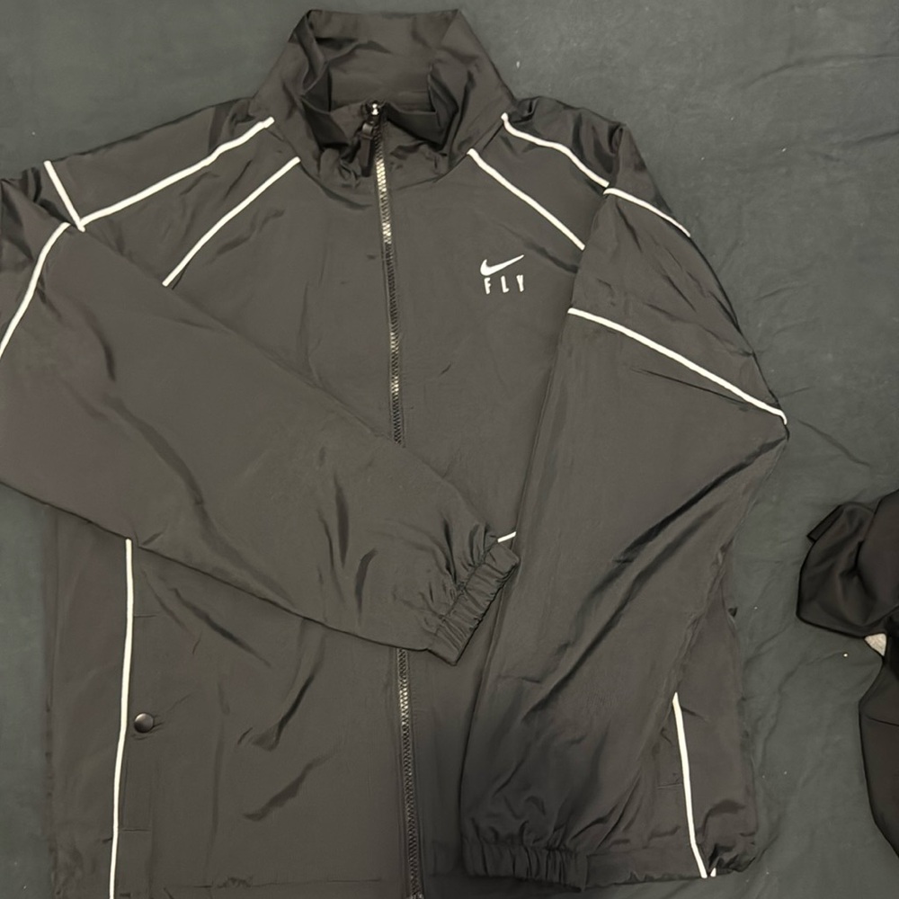 Nike zipper